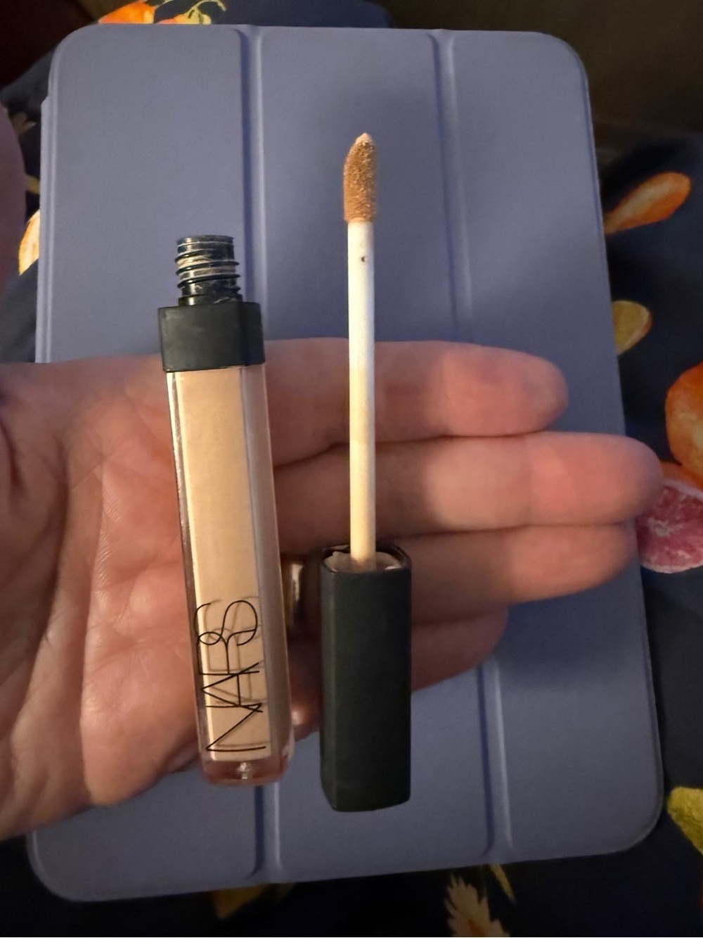NARS Radiant Concealer - Custard - Picture 4 of 4